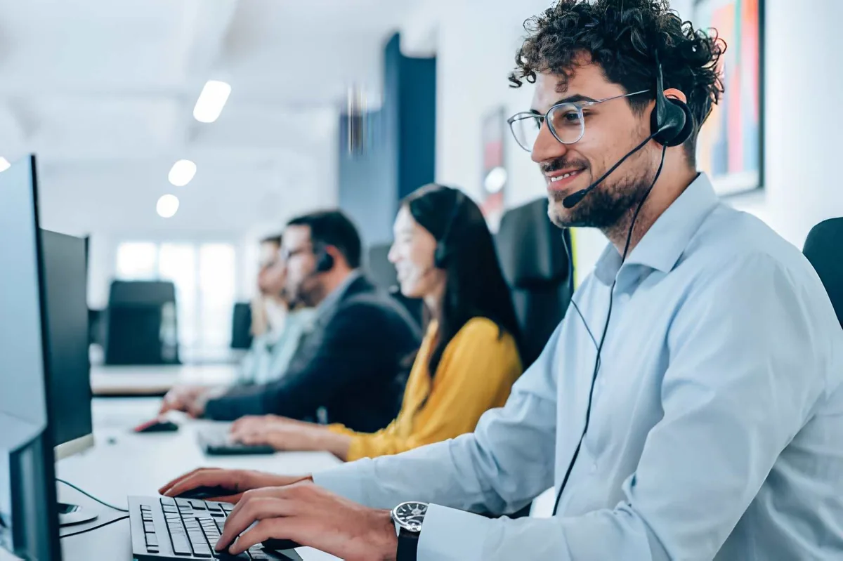 Outsourcing IT - zespół wsparcia informatycznego w biurze